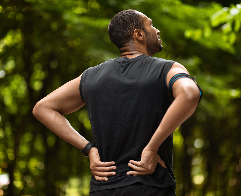 So hilft Physiotherapie bei Wirbelsäulenschmerzen